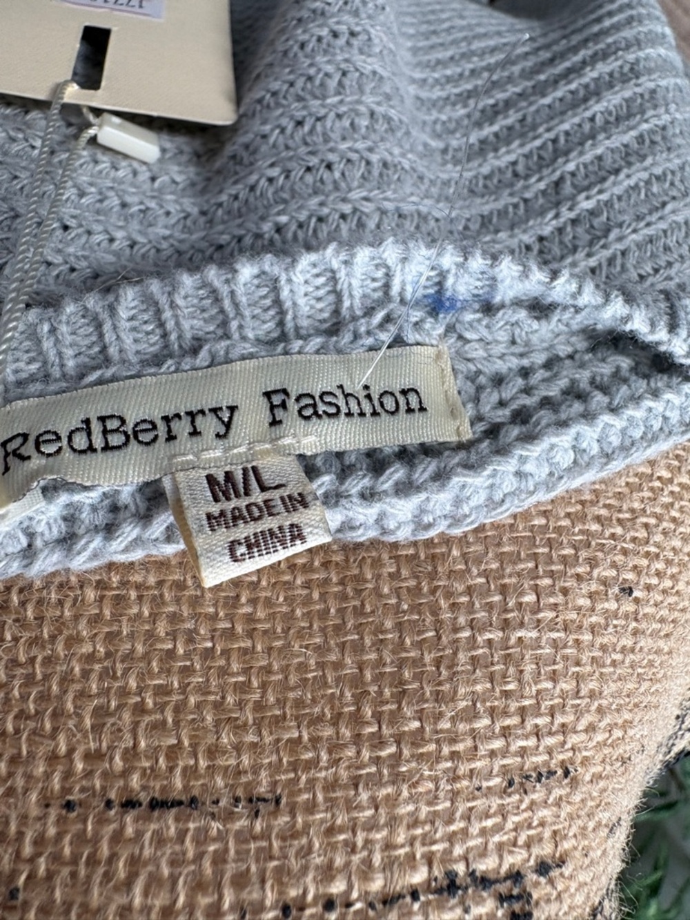 RedBerry Sweater - Picture 5 of 5